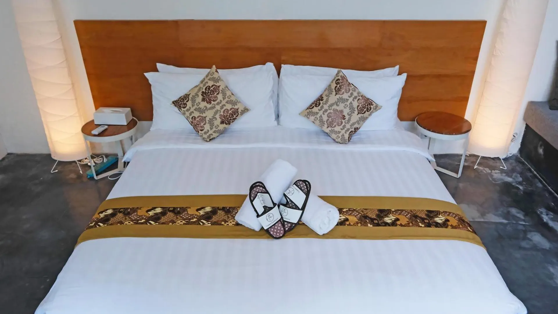 Modern & Central 3 Bedroom plus cinema Seminyak  0*, Seminyak (Bali) Indonesia